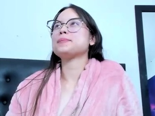 Tattoed Amateur Webcam Girl Hot Dildo Action Masturbation