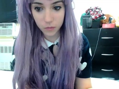 Hot Amateur Webcam Teen Masturbates For Their Fans
