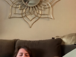 Natural brunette solo toying