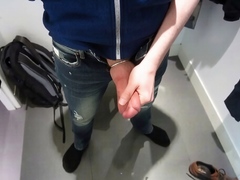 Big Cock Handjob In Dressing Room - Jerking Solo